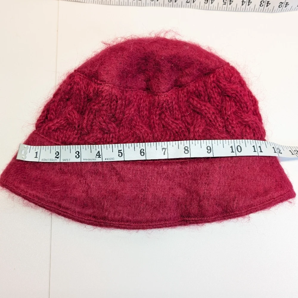 Donegal Design Fuzzy Mohair Wool Cableknit Bucket Hat Burgundy EUC